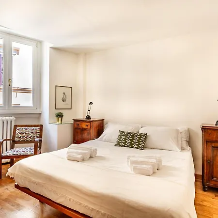 Iflat Lovely 2 Bedroom In Rione Monti * Roma