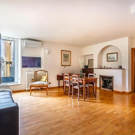 Iflat Lovely 2 Bedroom In Rione Monti * Roma