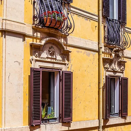 Iflat Lovely 2 Bedroom In Rione Monti * Roma
